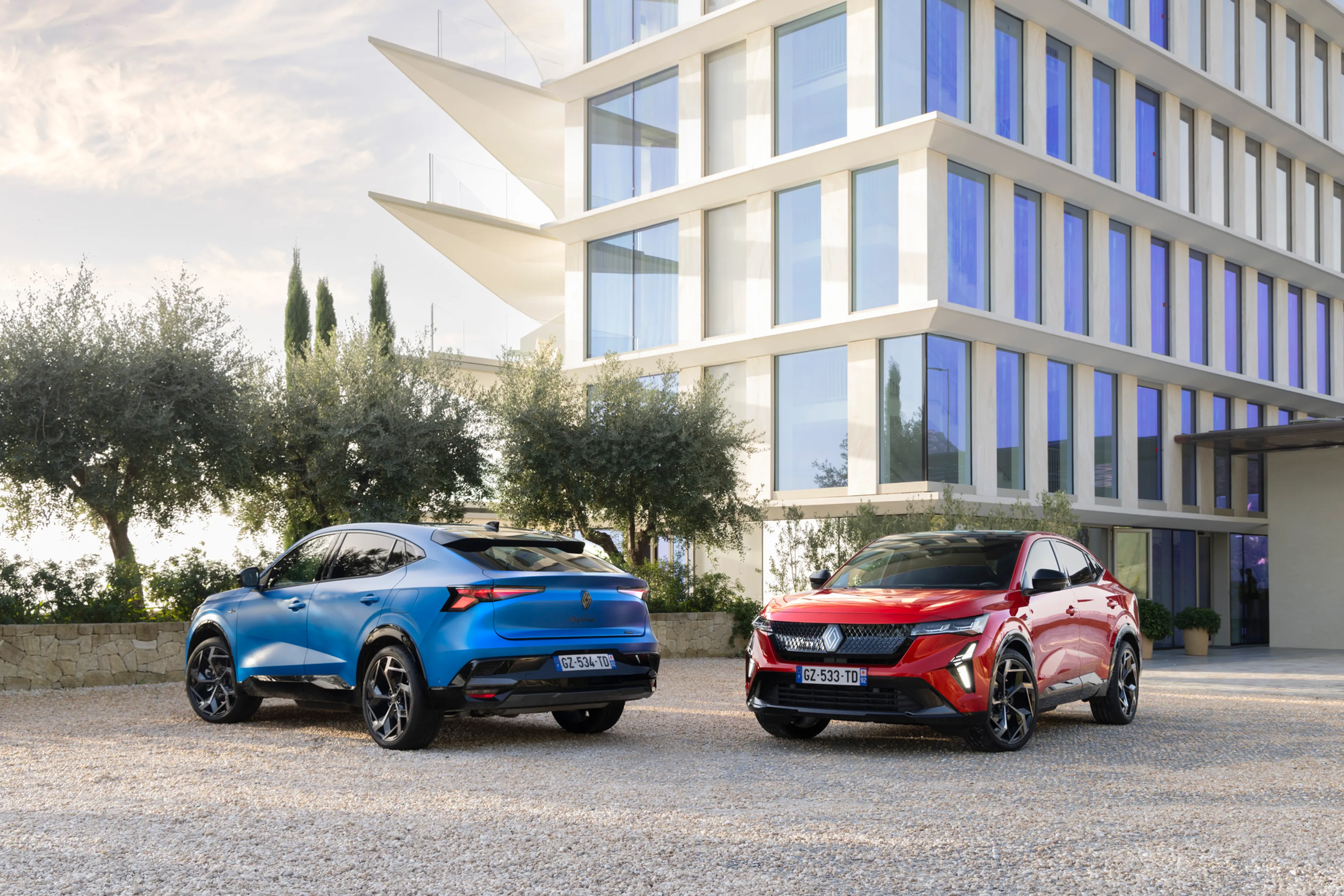 RENAULT RAFALE E TECH